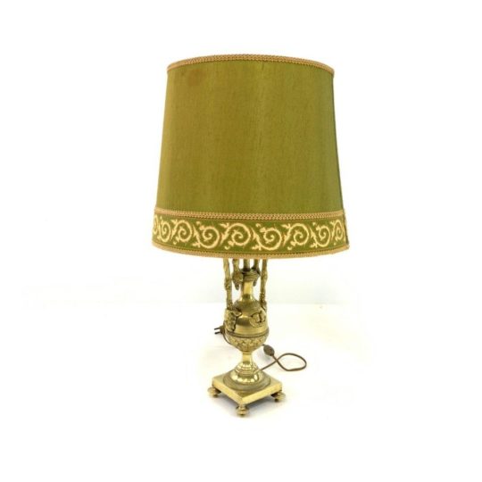 Винтажная бронзовая лампа с круглым абажуром