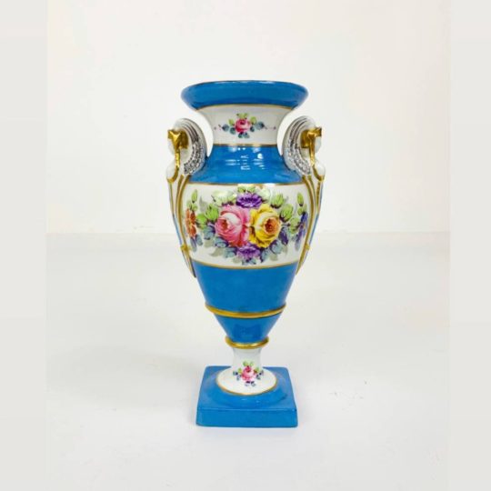 Антикварная фарфоровая ваза ручной росписи мануфактуры  Vieux Paris