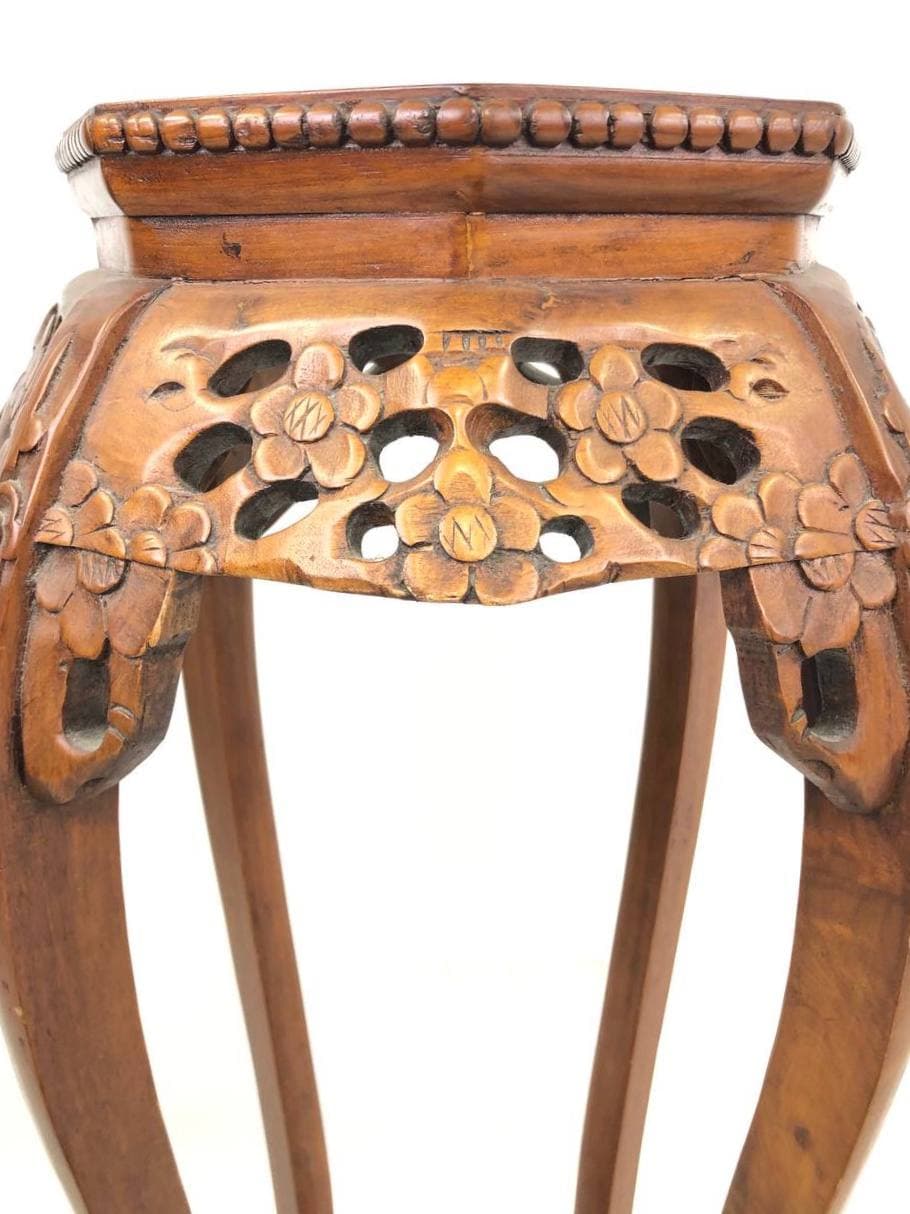 Винтажная стойка-столик в восточном стиле