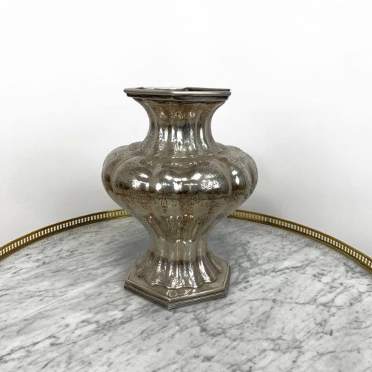 Винтажная серебряная ваза