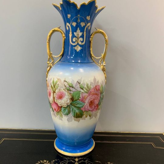 Антикварная ваза мануфактуры Vieux Paris