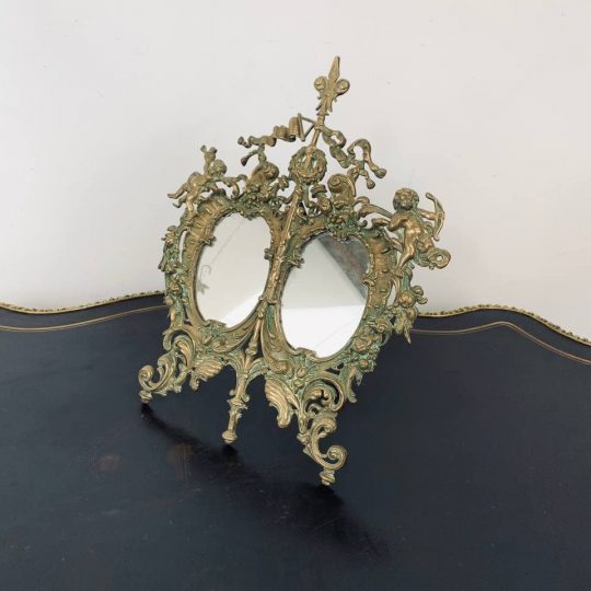 Антикварное настольное зеркало из бронзы